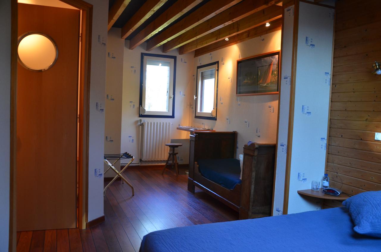 L'hippocampe Bed and Breakfast Sérent Esterno foto